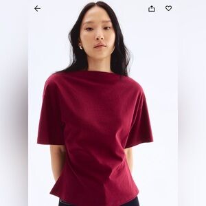 H&M Women's Burgundy Short Sleeve Top